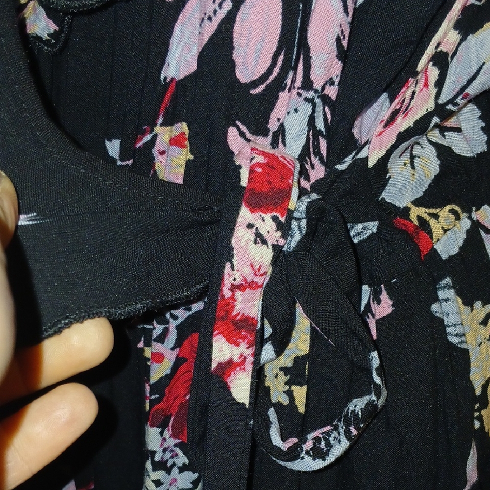 Xhilaration Black and Pink Floral Jumpsuit - Picture 8 of 11